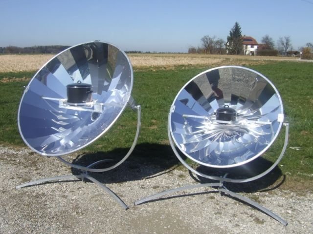 Fabrication de matériel de cuisson solaire et électrique