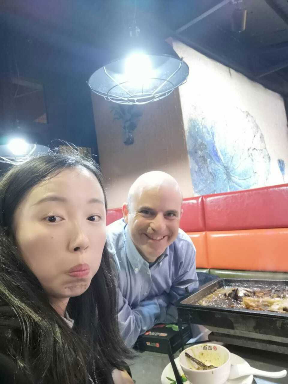 CENANDO EN CHINA