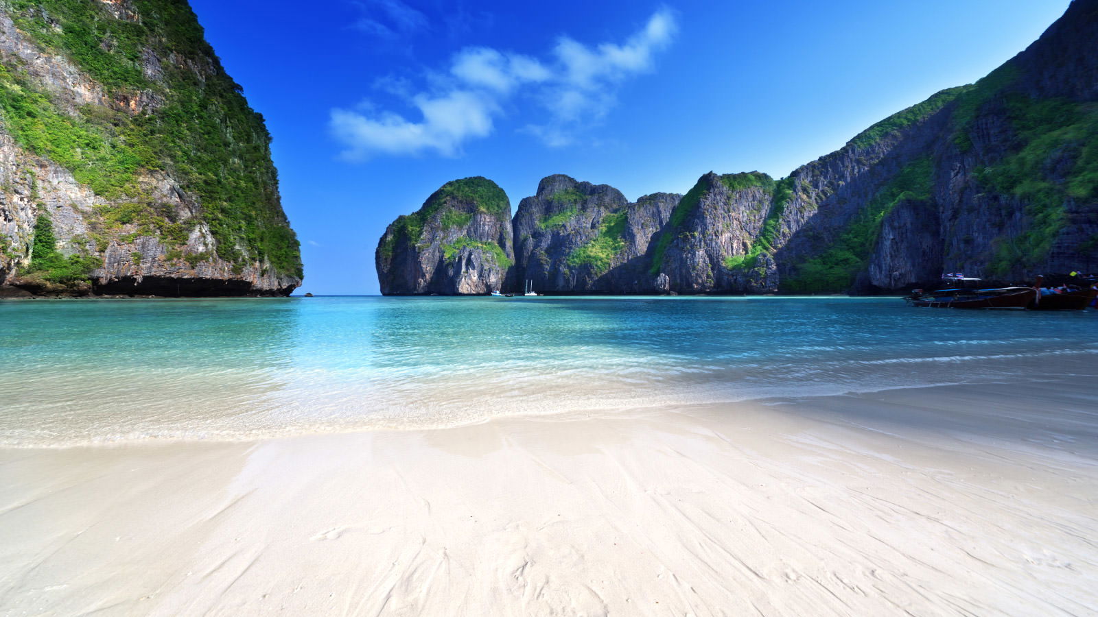 PHI PHI ISLANDS THAILAND
