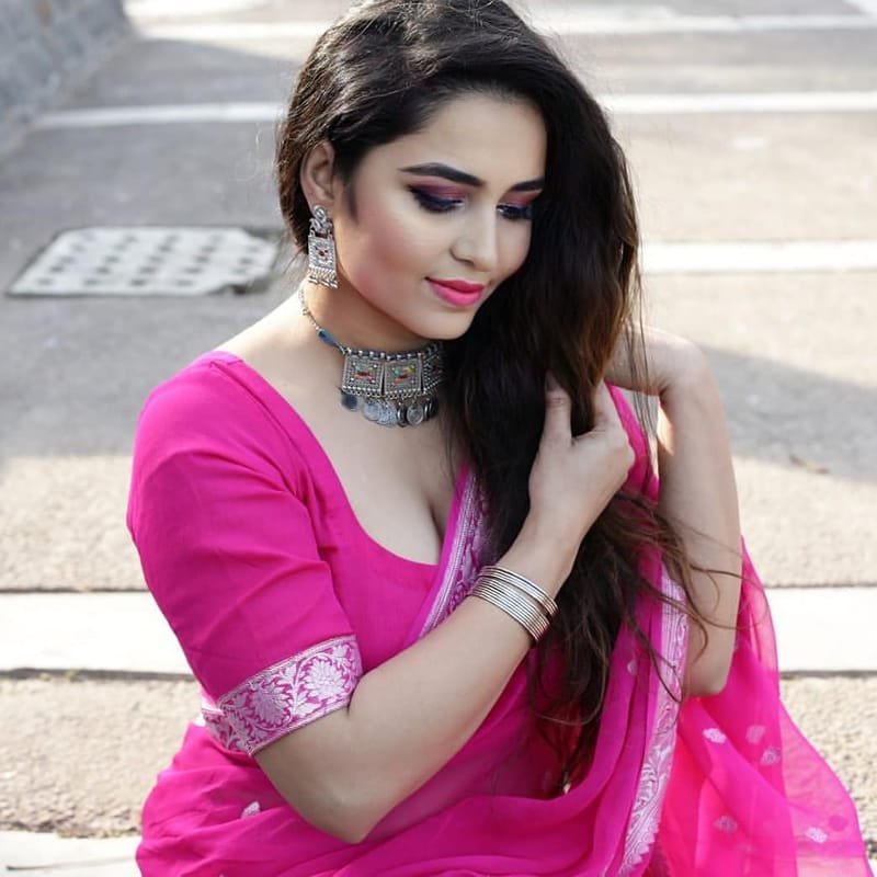 Sexy Beauty Hyderabad Escort Star
