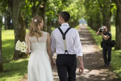 Tips to Hiring the Right Wedding Cinematographer image