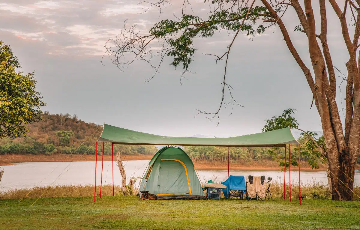 How to choose a sunshade canopy for outdoor camping