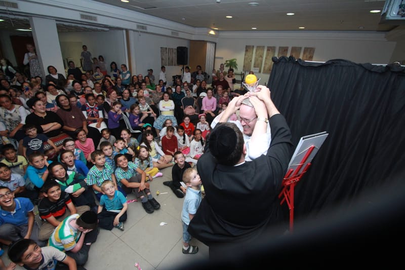 Compañía de turismo "Sol verde"