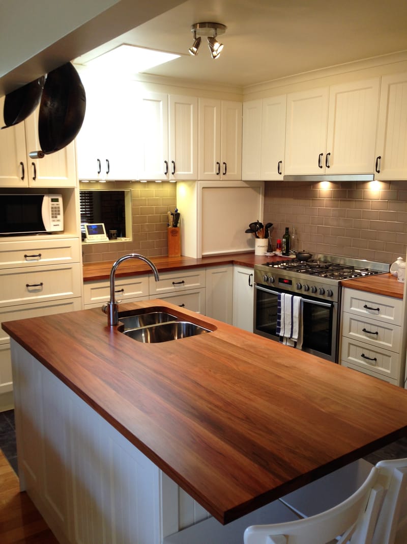 DGI Victoria - Timber Benchtops and Doors