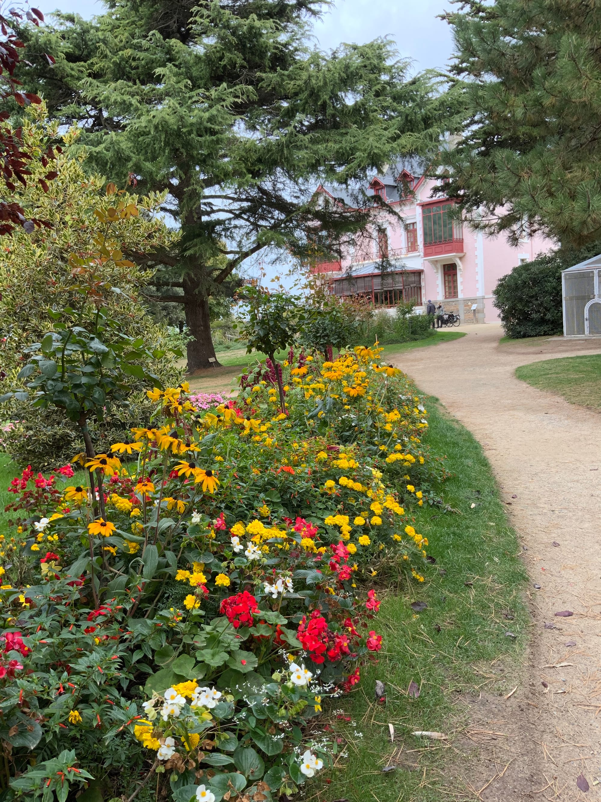 Das Haus und der Garten von Christian Dior Normannisches Steinhaus