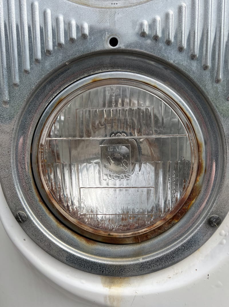 Lucas ECW - Bristol RELH headlamps