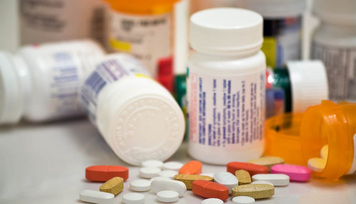 Escasez de medicamentos pondría en riesgo salud de mujeres Transgénero