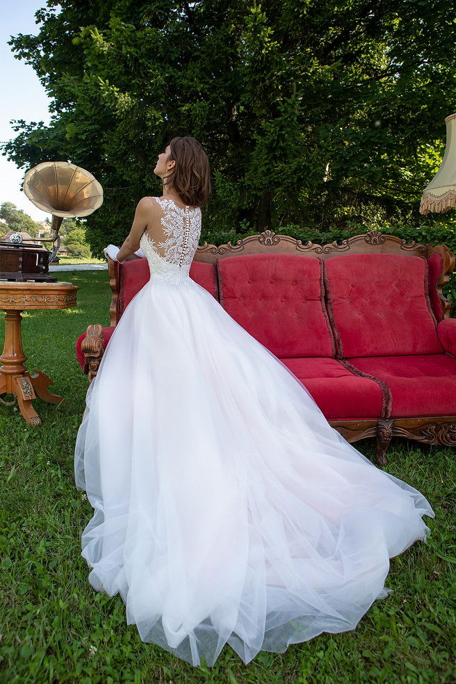 Svatební šaty ALPHA, kolekce The Spark 2022