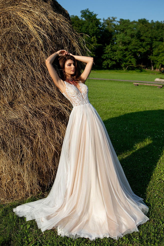 Svatební šaty AMETHYST, kolekce The Spark 2022
