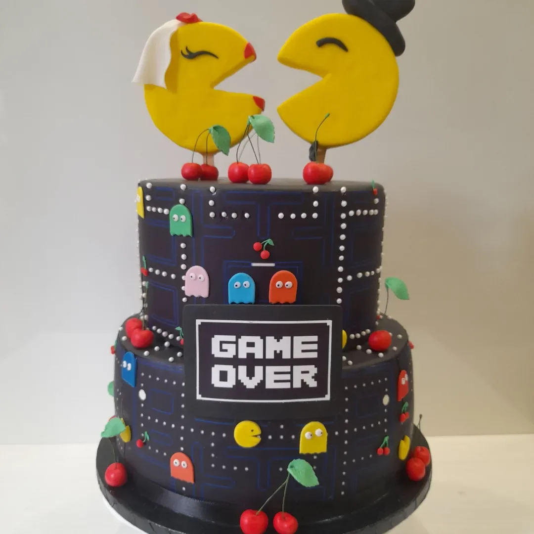 Pac-man Wedding Cake