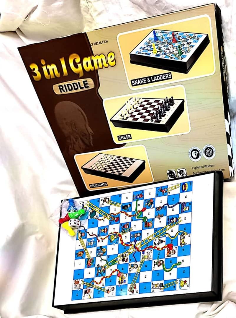 3-in-1: Scrabble, Chess, Snakes and Ladders - WRITE ESSE