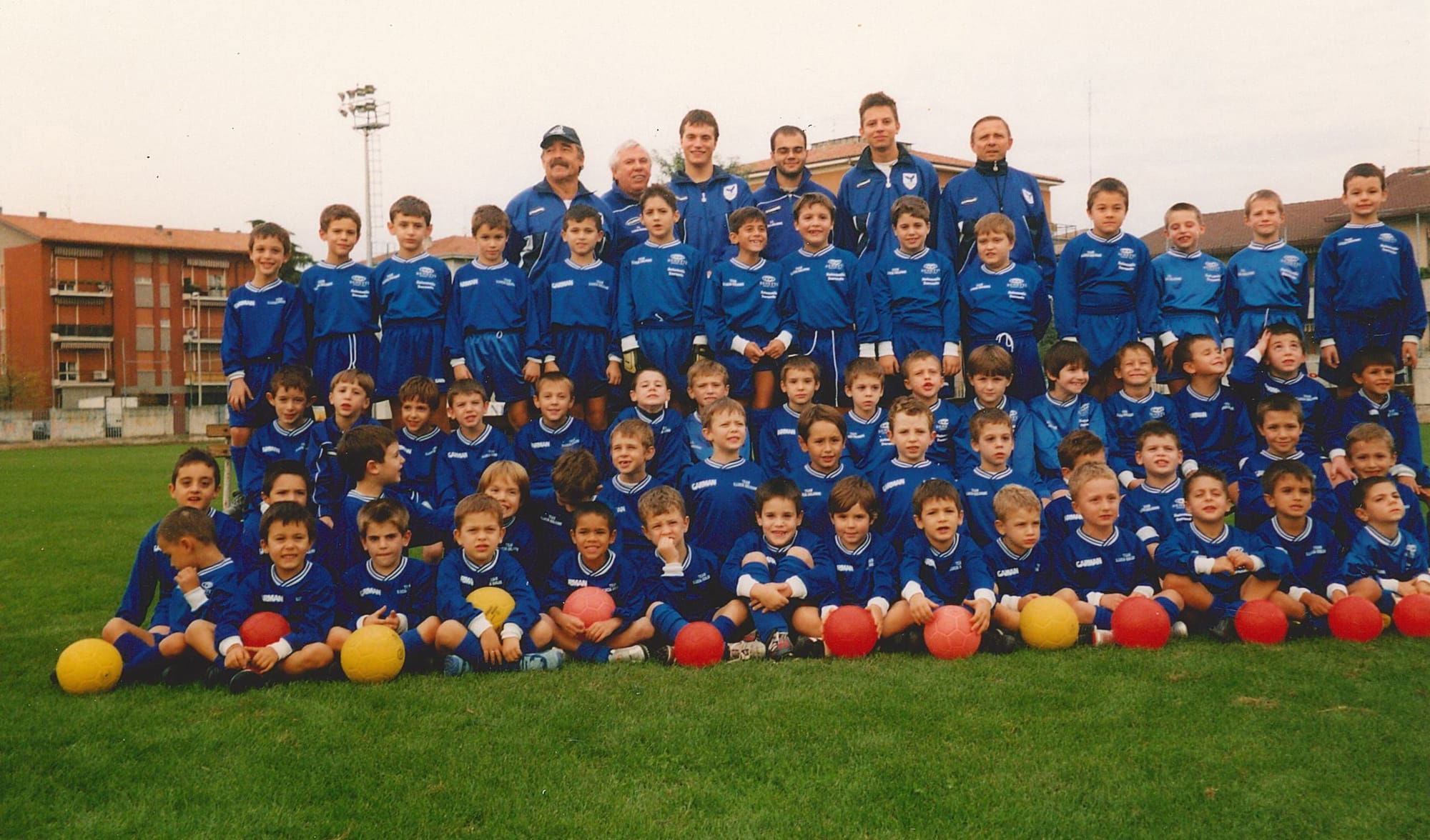 SCUOLA CALCIO - STAGIONE 2004/05