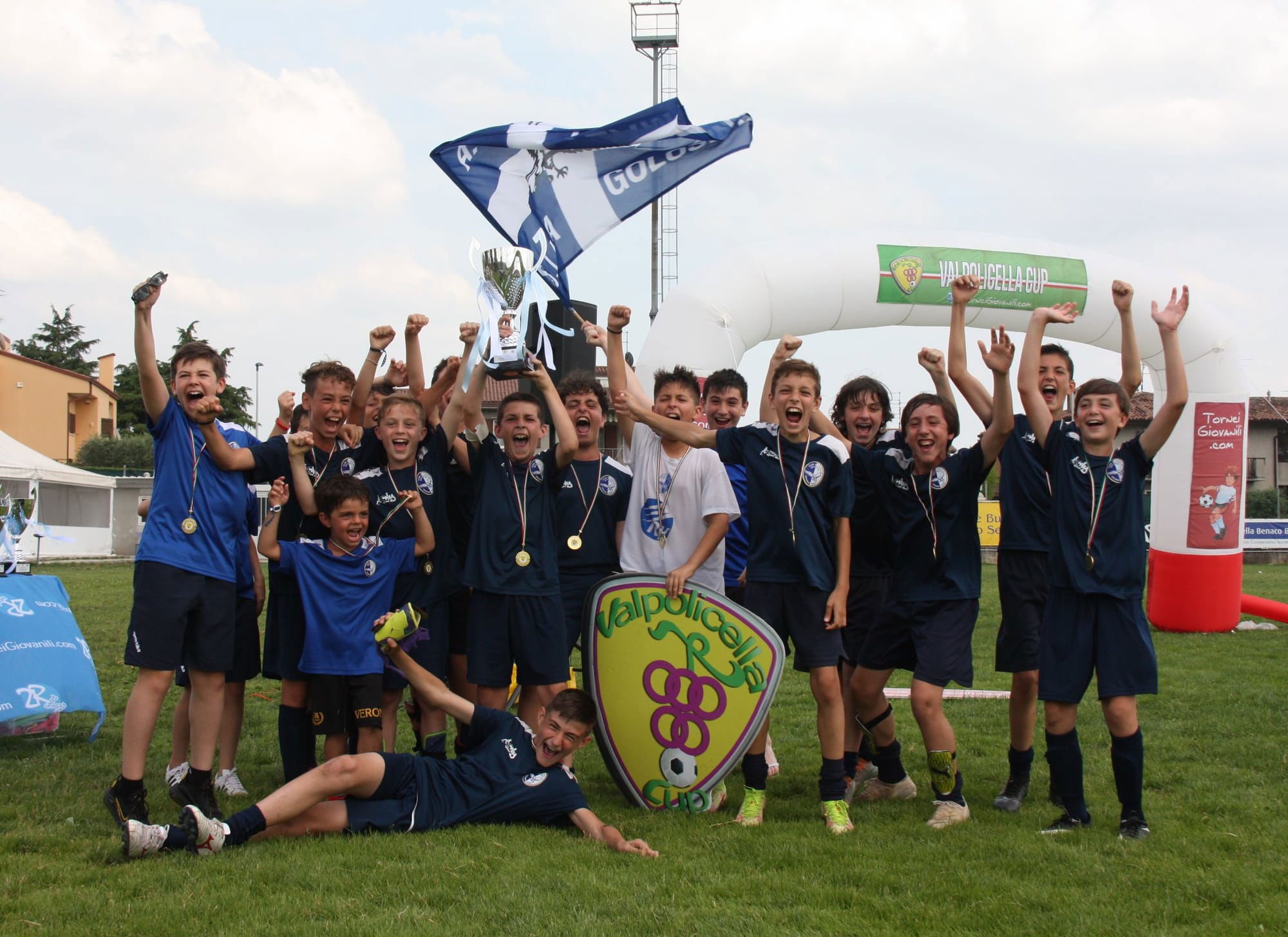 VALPOLICELLA CUP A TINTE BIANCO-BLU: TRIONFANO GLI ESORDIENTI, SECONDO POSTO PER I PULCINI