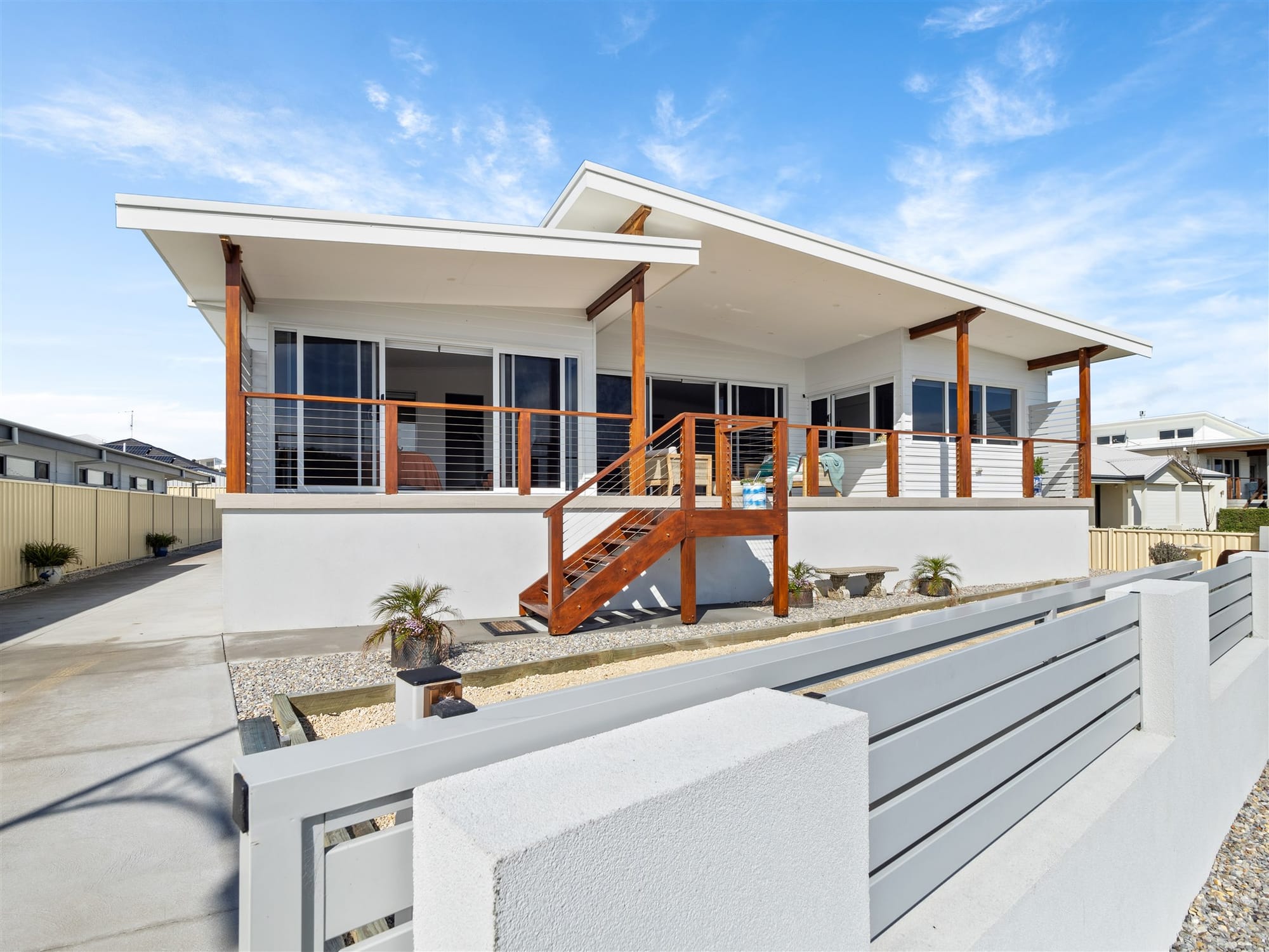 Short Term Holiday Rental/ Management Mandurah/Perth specialstay.co.c