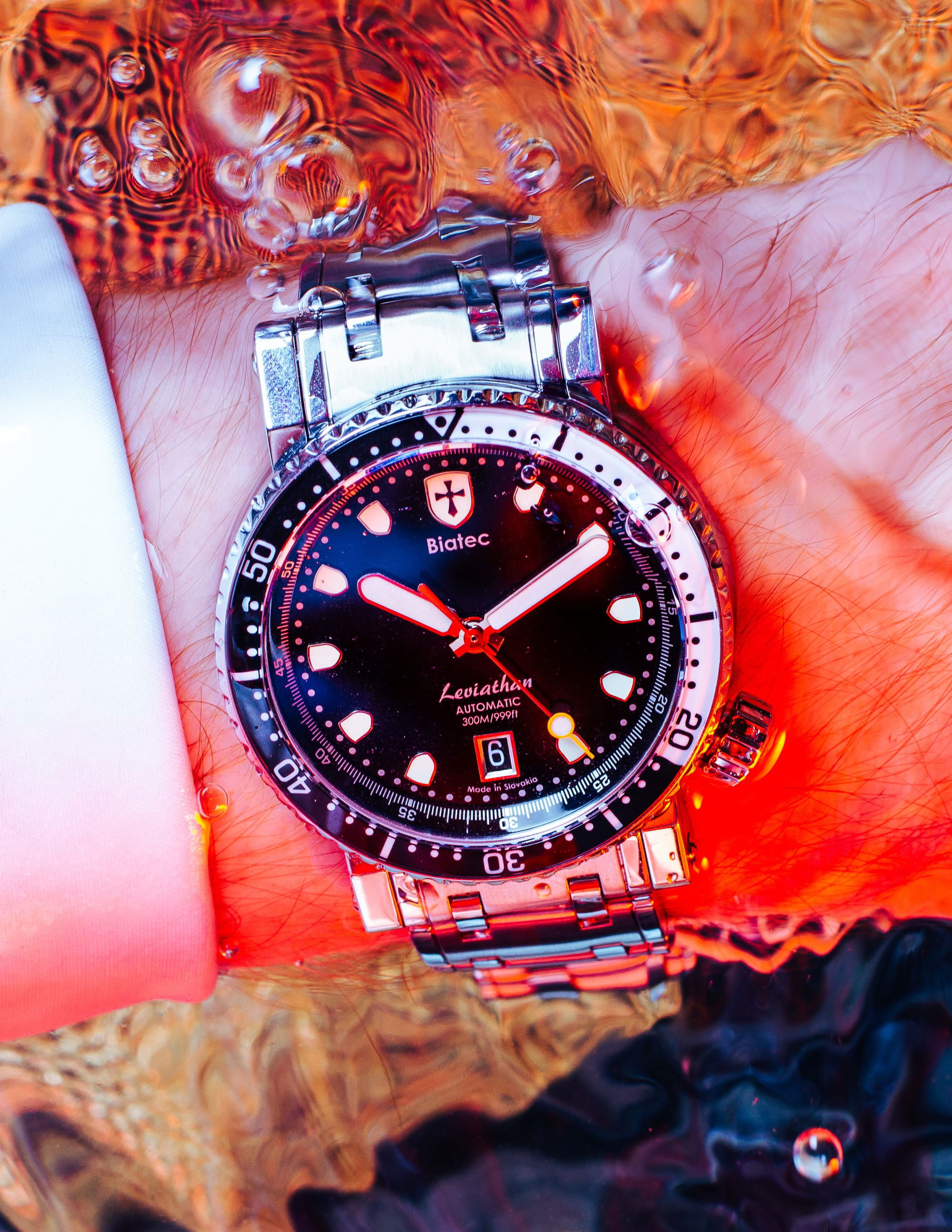 Biatec_Leviathan_01_diving_watch_wristshot