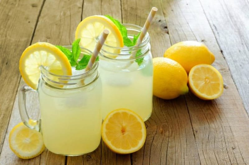 عصير الليمون / Zitronensaft