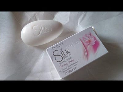 Oriflame Sweden Silk Beauty White Glow Skin Whitening Soap: image