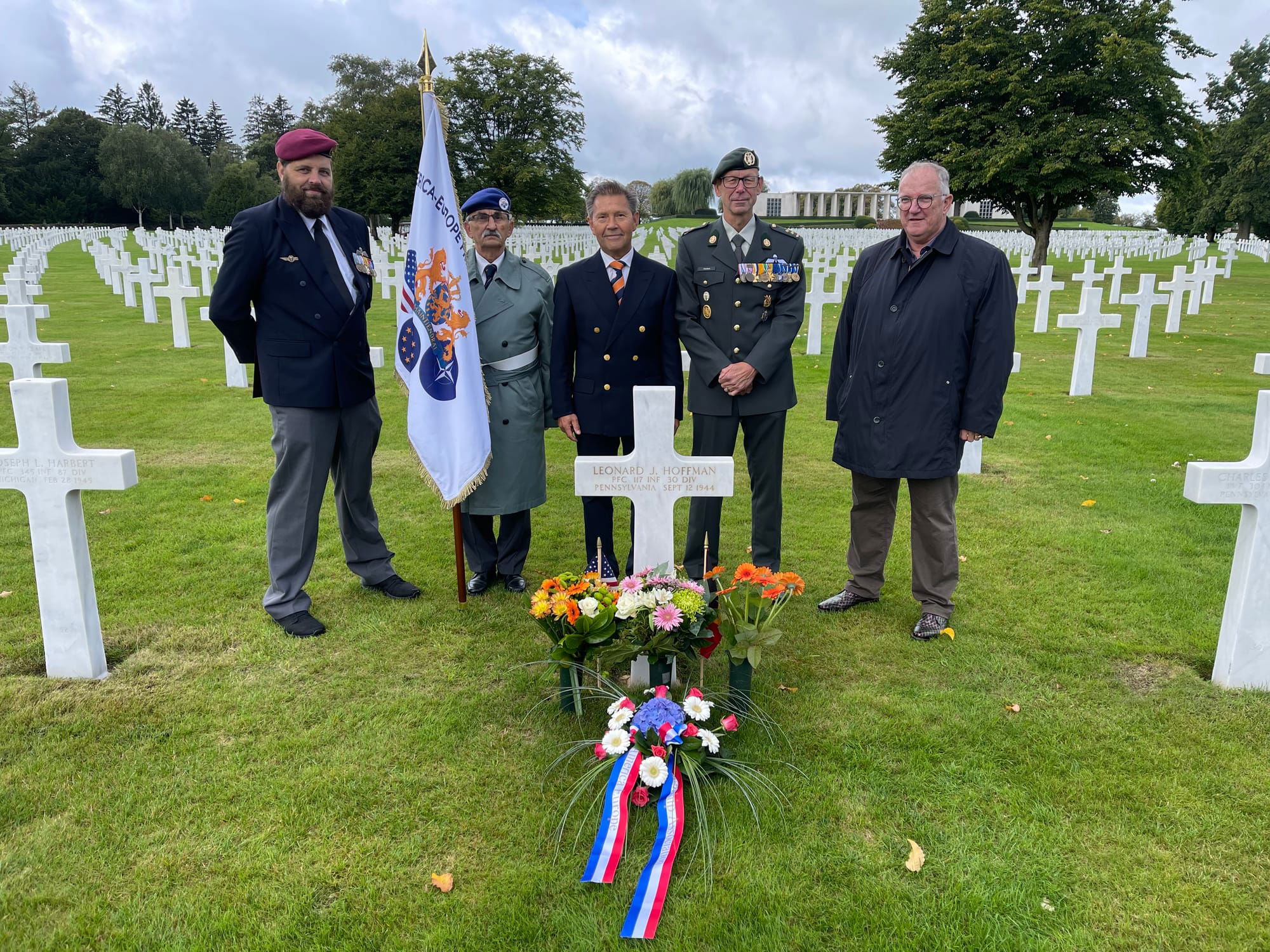September 17th, 2022, Joint Commemoration Ceremony with “ Wapenbroeders Ospel” at US Cemetery Henri Chapelle. AEFA wreathlaying at grave of PFC Leonard Hoffmann, first American KIA while liberating Mesch.