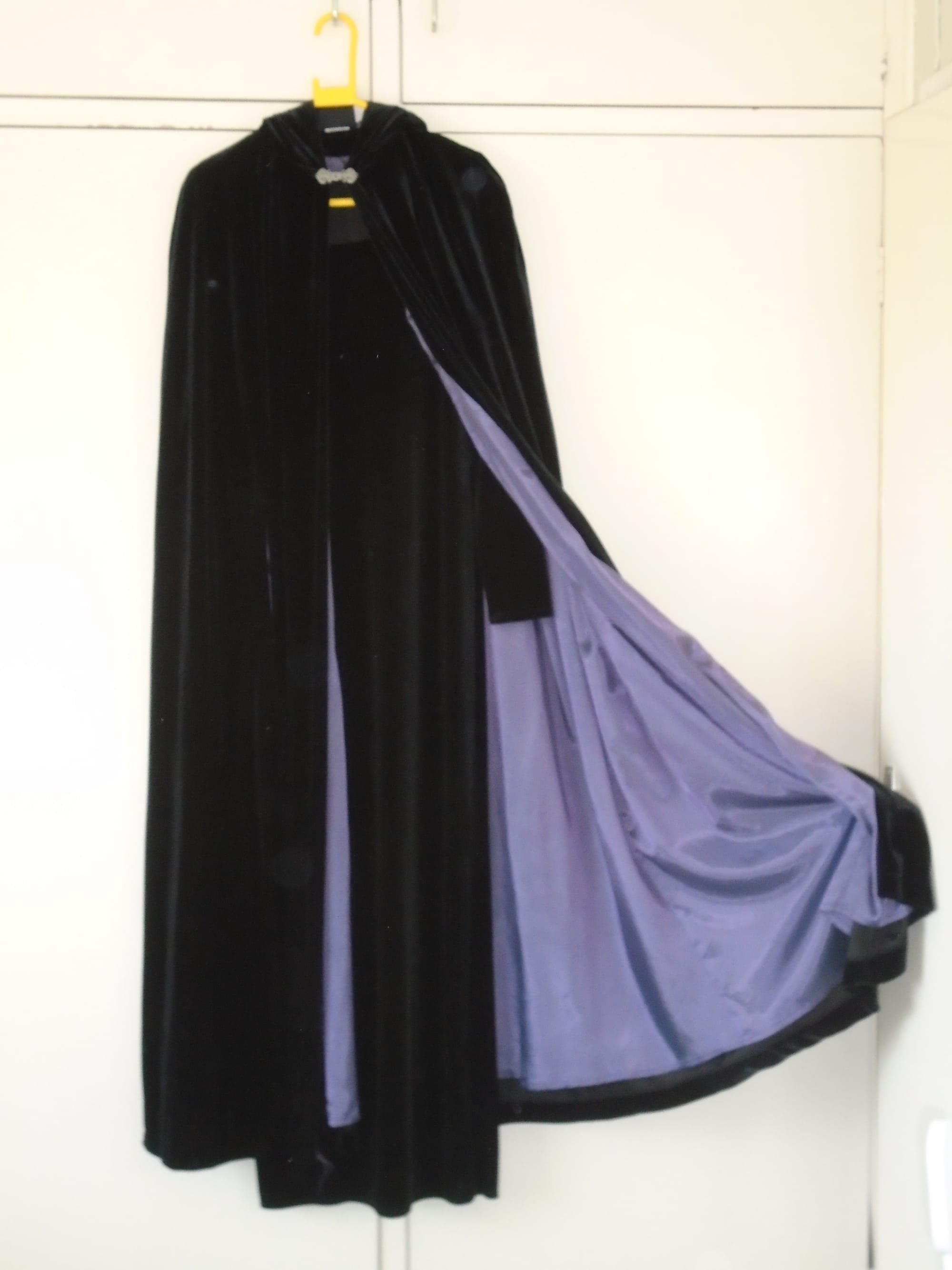 262 Black / Mauve Gown