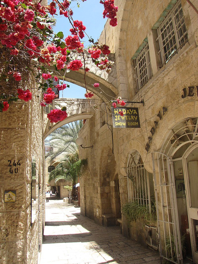 Jewish Quarter Storefront - For Lease