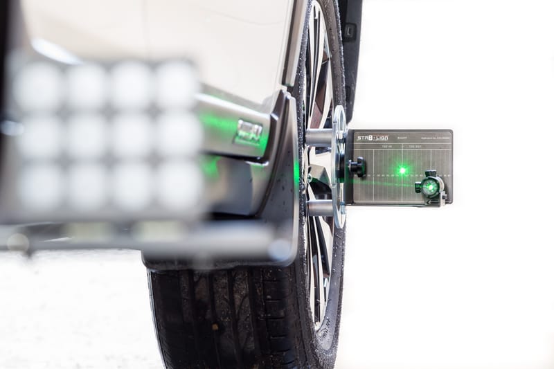 Wheel Alignment Training YES003 Young Age Engineering Solution Pvt. Ltd