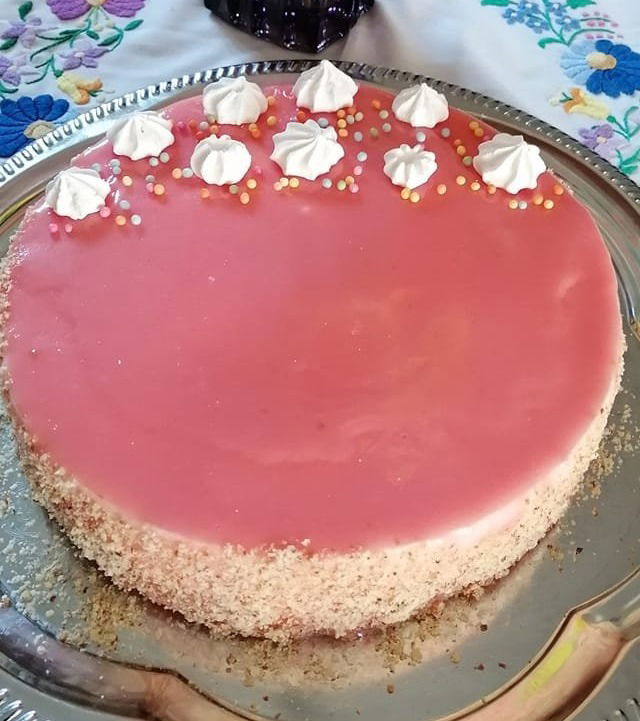 Puncs mousse torta