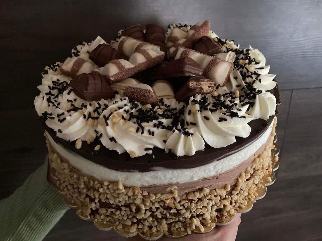 Kinder Bueno torta