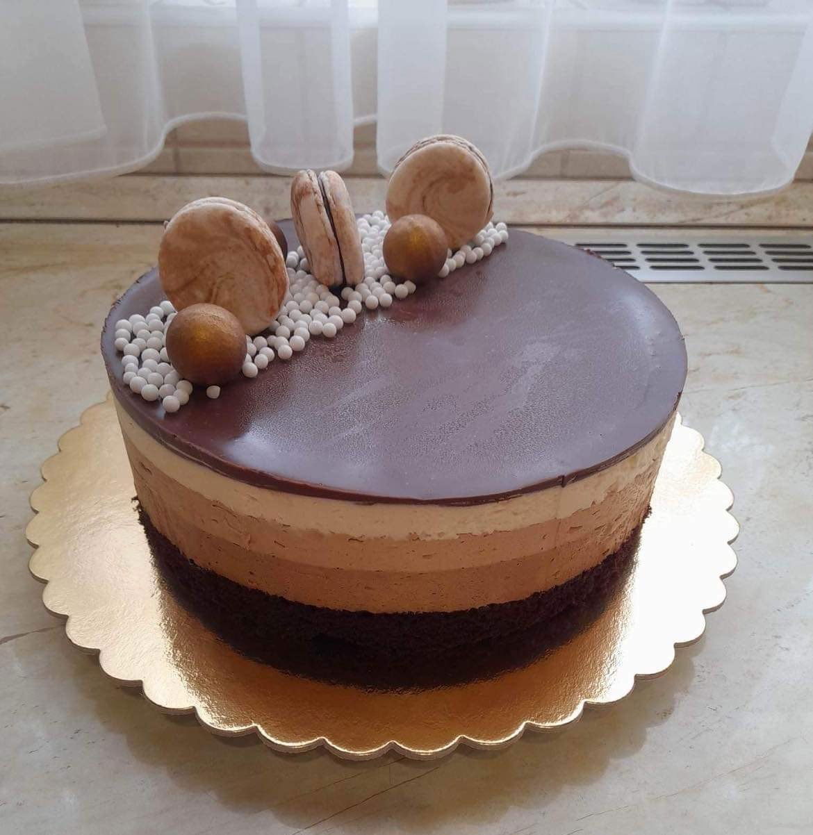 Triplacsoki mousse torta