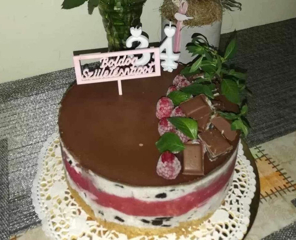 Málnás Oreo torta