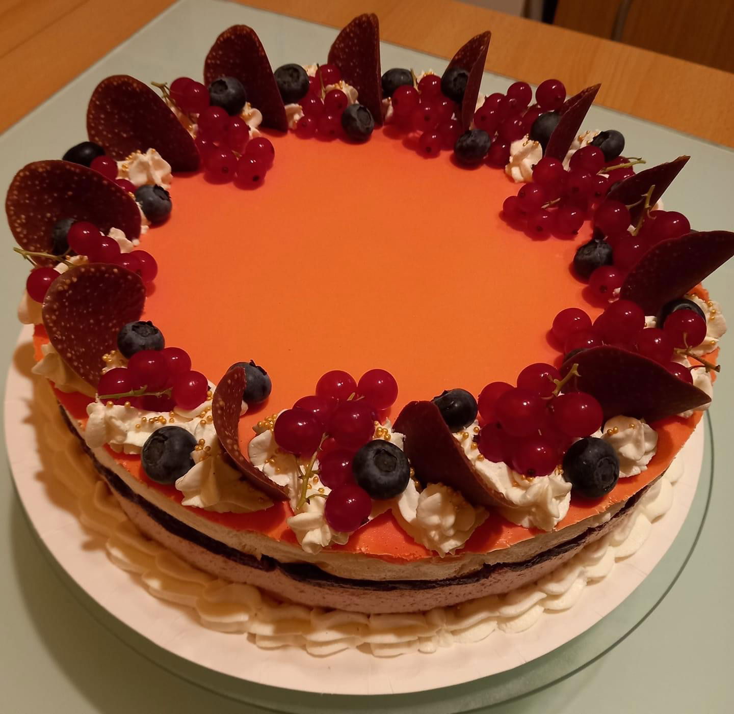 Erdei gyümölcsös joghurt mousse torta