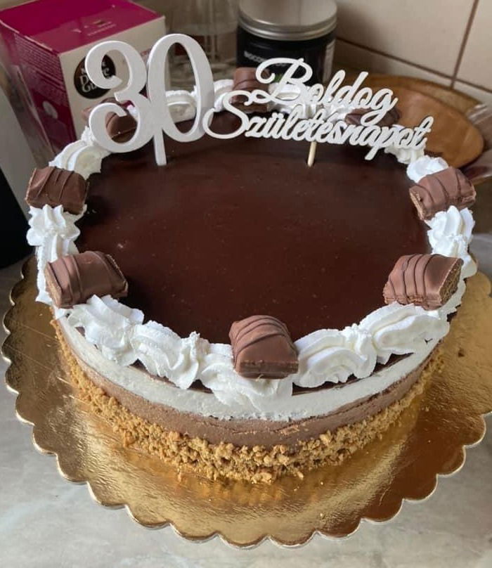 Kinder bueno torta