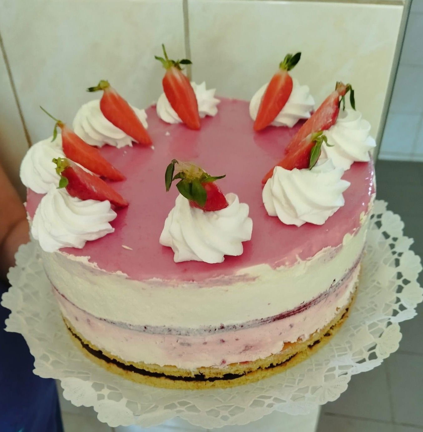 Fehércsokis málna torta