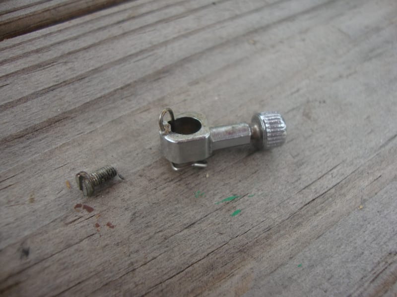 Singer 57817C needle clamp