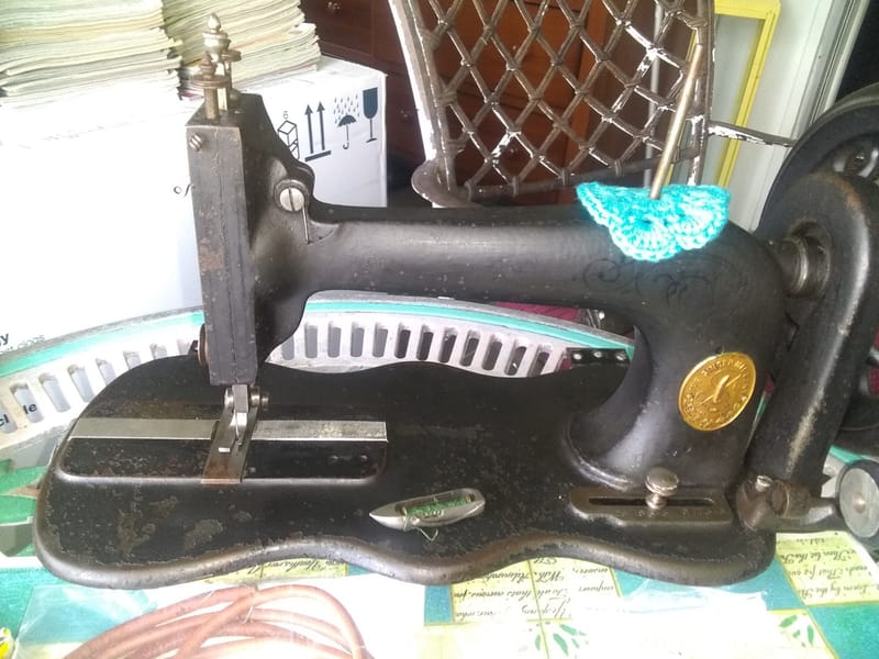 Sewing Machines Original Vintage Sewing Machine Parts