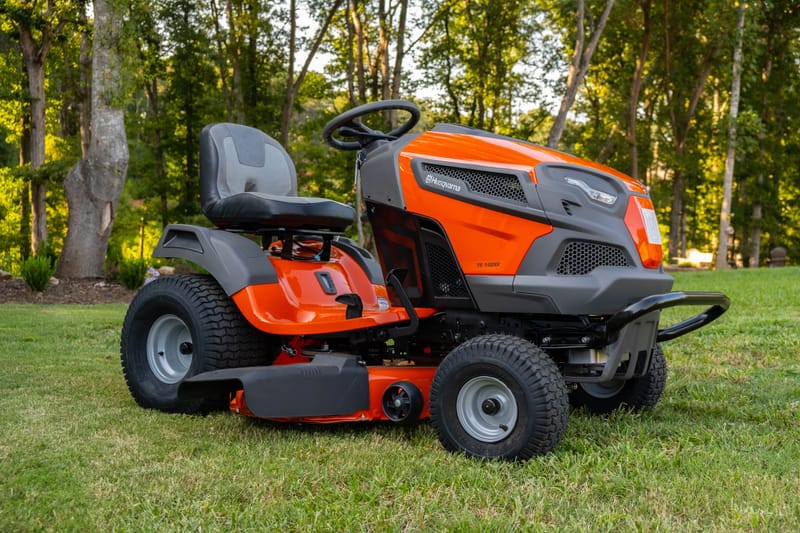 Bob's mobile best sale lawn mower repair