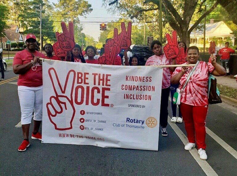 MACINTYRE PARK MIDDLE MARCHES IN THOMASVILLE ROSE SHOW PARADE!