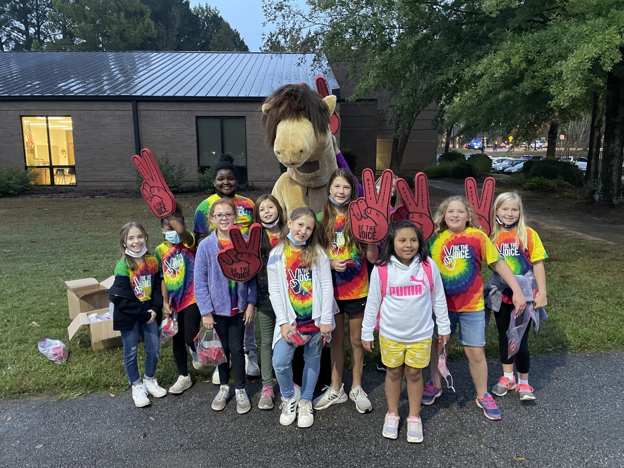 CRABAPPLE CROSSING ELEMENTARY SCHOOL LAUNCHES BTV