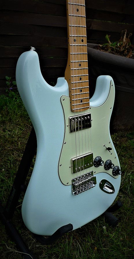 Fender Blacktop Stratocaster Faded Sonic Blue