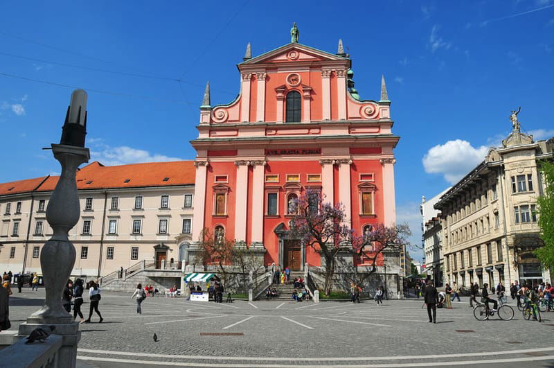 Koncertna maša pri frančiškanih na Tromostovju, NEDELJA, 17.12.2023 ob 21h