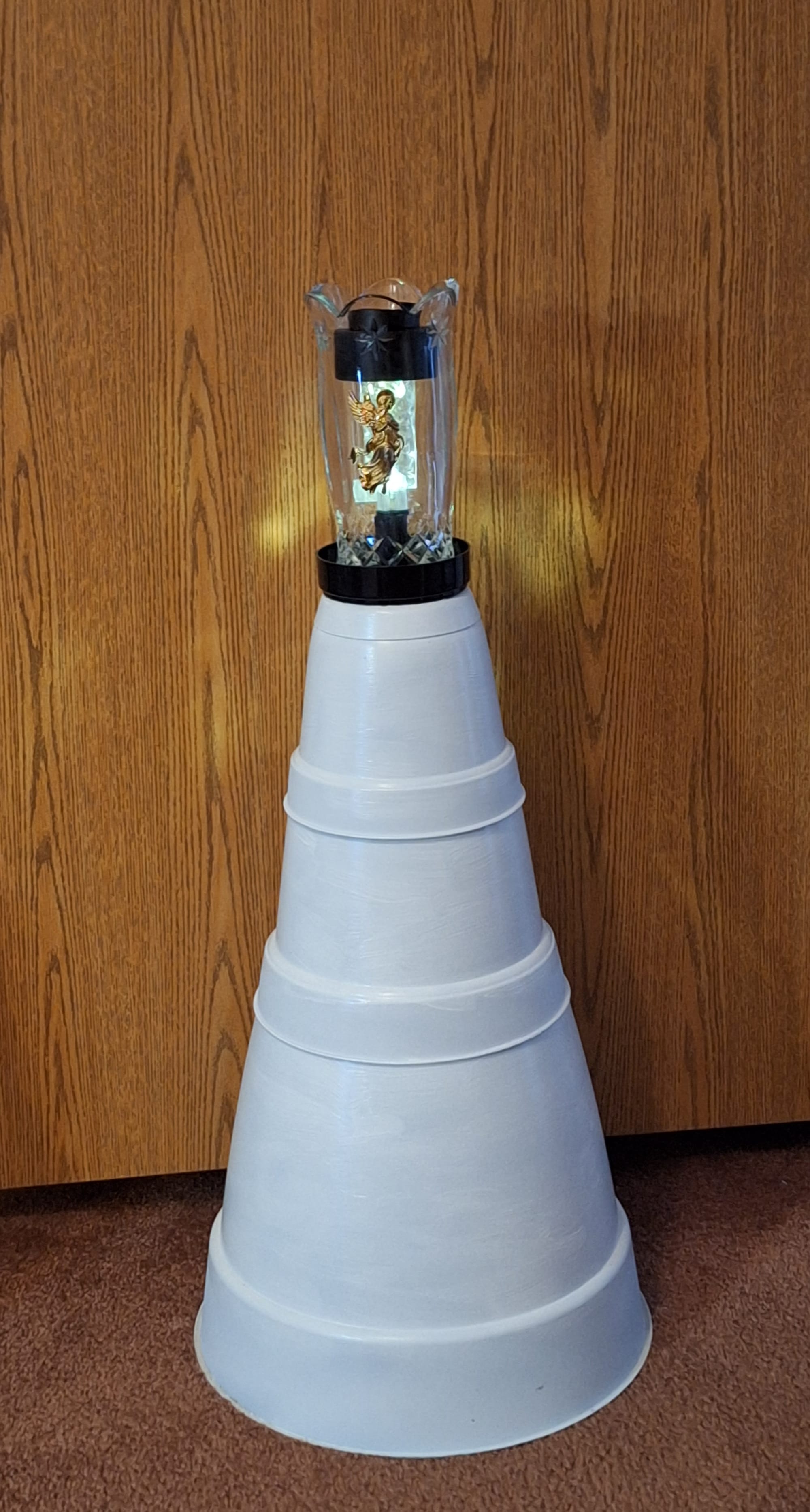 Solar lighthouse 27"