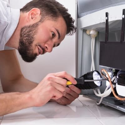 Guide to Overcome Your Confusion between Refrigerator Repair and Replacement image