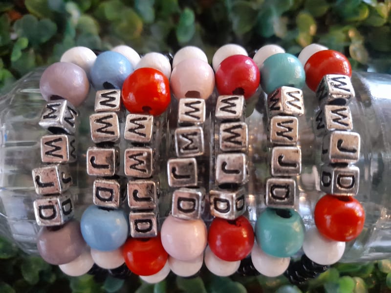 WWJD Bracelets Madore's Arts, Crafts and Beads