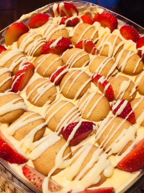 Strawberry Banana Pudding (large half pan)