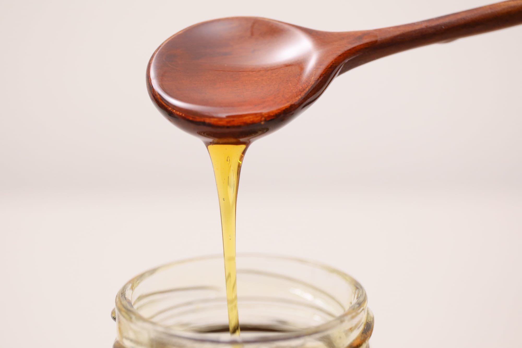 Therapeutic Manuka Honey: No Longer So Alternativ