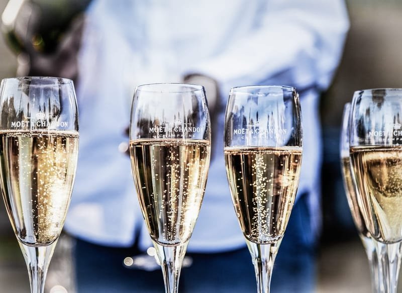 Champagne versus Prosecco - the battle of the sparklers