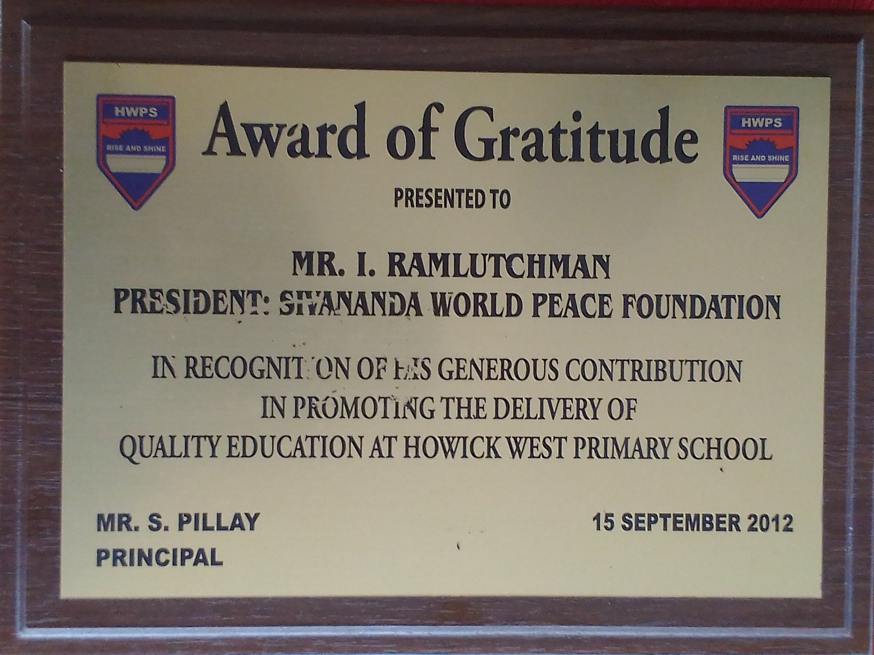 Award of Gratitude presemted by MR.S.PILLAY