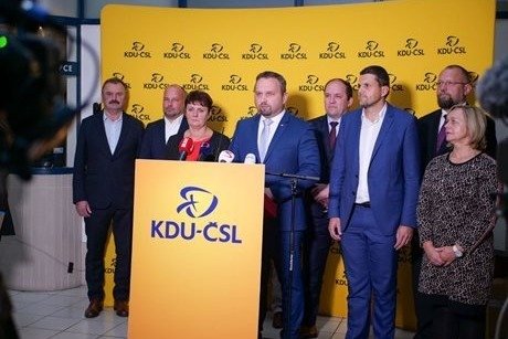 Sprengstoff für die Koalition: Christdemokraten bestehen auf umstrittenen Ministerkandidaten