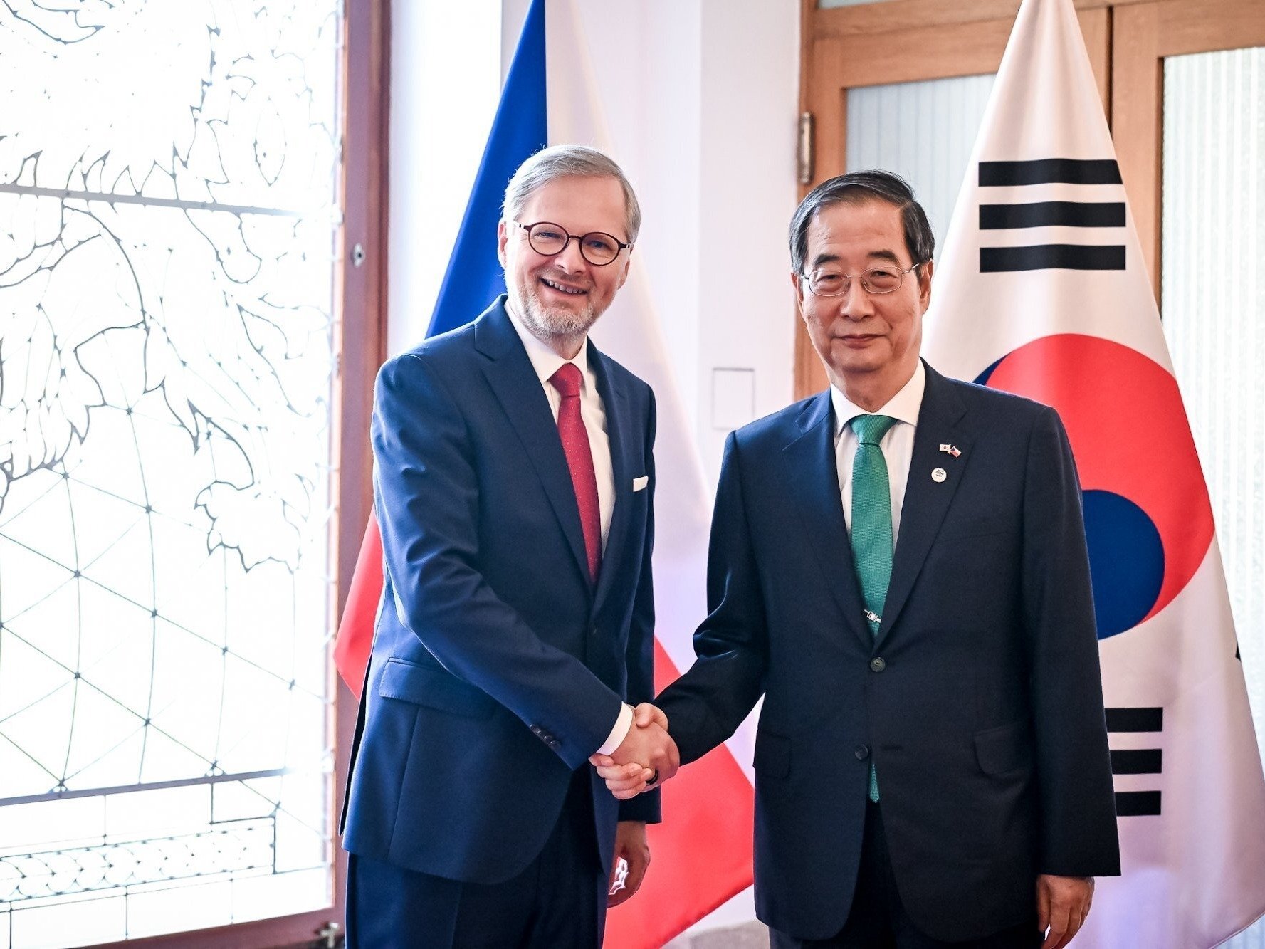 Fiala beriet mit südkoreanischem Premier über Atomkraft, Eisenbahn und die Ukraine