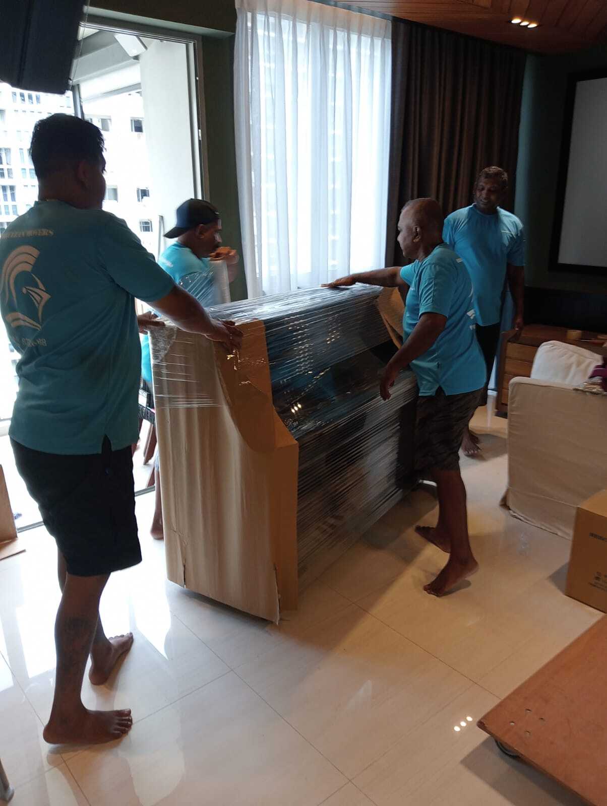 cardboard packing piano