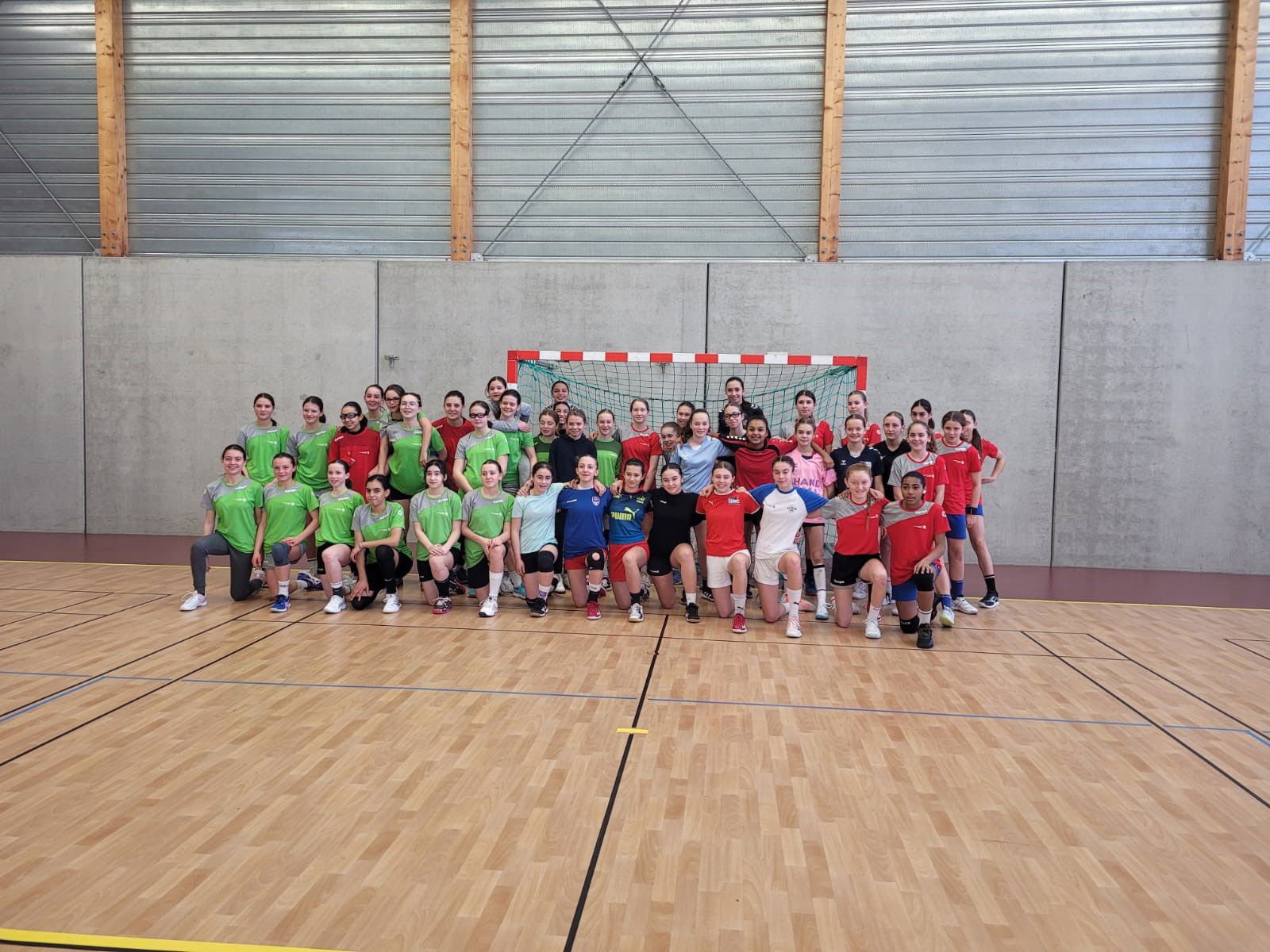 La génération 2010 filles aux inter-secteurs.